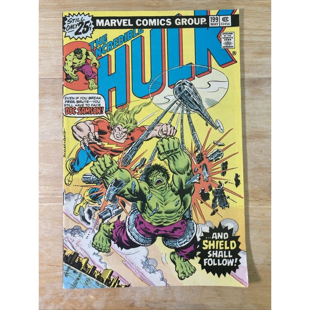 Incredible Hulk No. 199 (1976) Marvel Comic Book, Doc Samson, Avengers, Shield